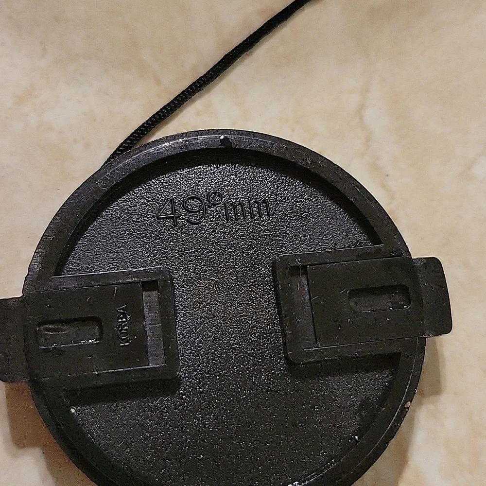 Vintage Plastic Replacement Lens Cap Snap Closure
